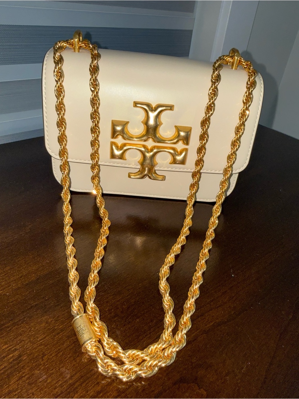 Tory Burch Small Eleanor Convertible Shoulder Bag - New Cream with dust bag